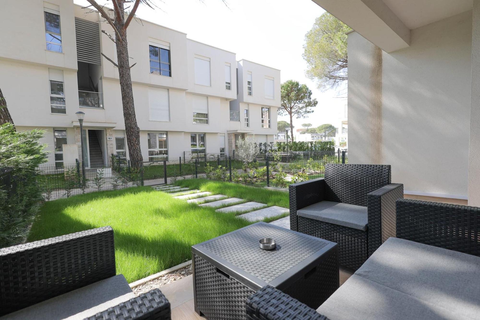 Sanpietro Vacation Rentals Plazhi San Pietro Eksteriør bilde
