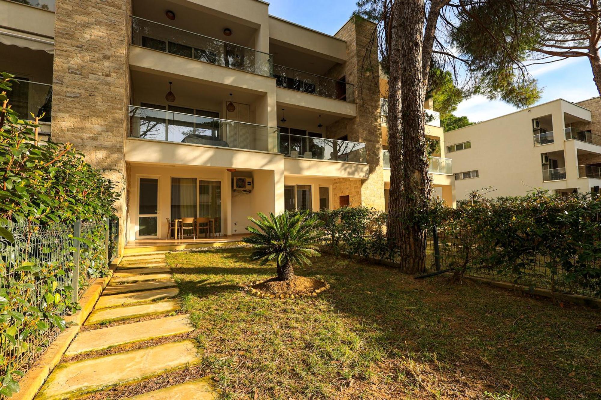 Sanpietro Vacation Rentals Plazhi San Pietro Eksteriør bilde