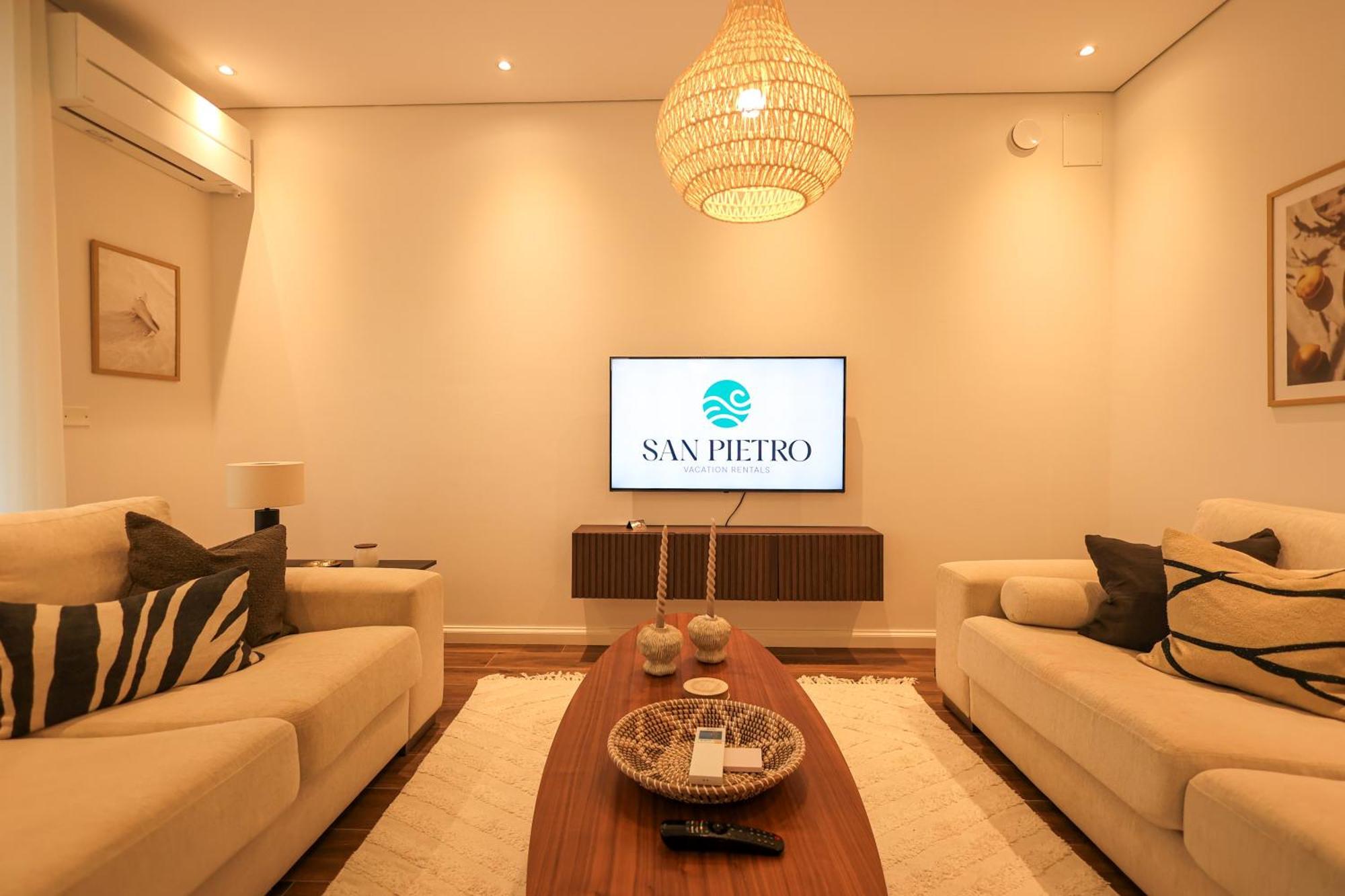 Sanpietro Vacation Rentals Plazhi San Pietro Eksteriør bilde