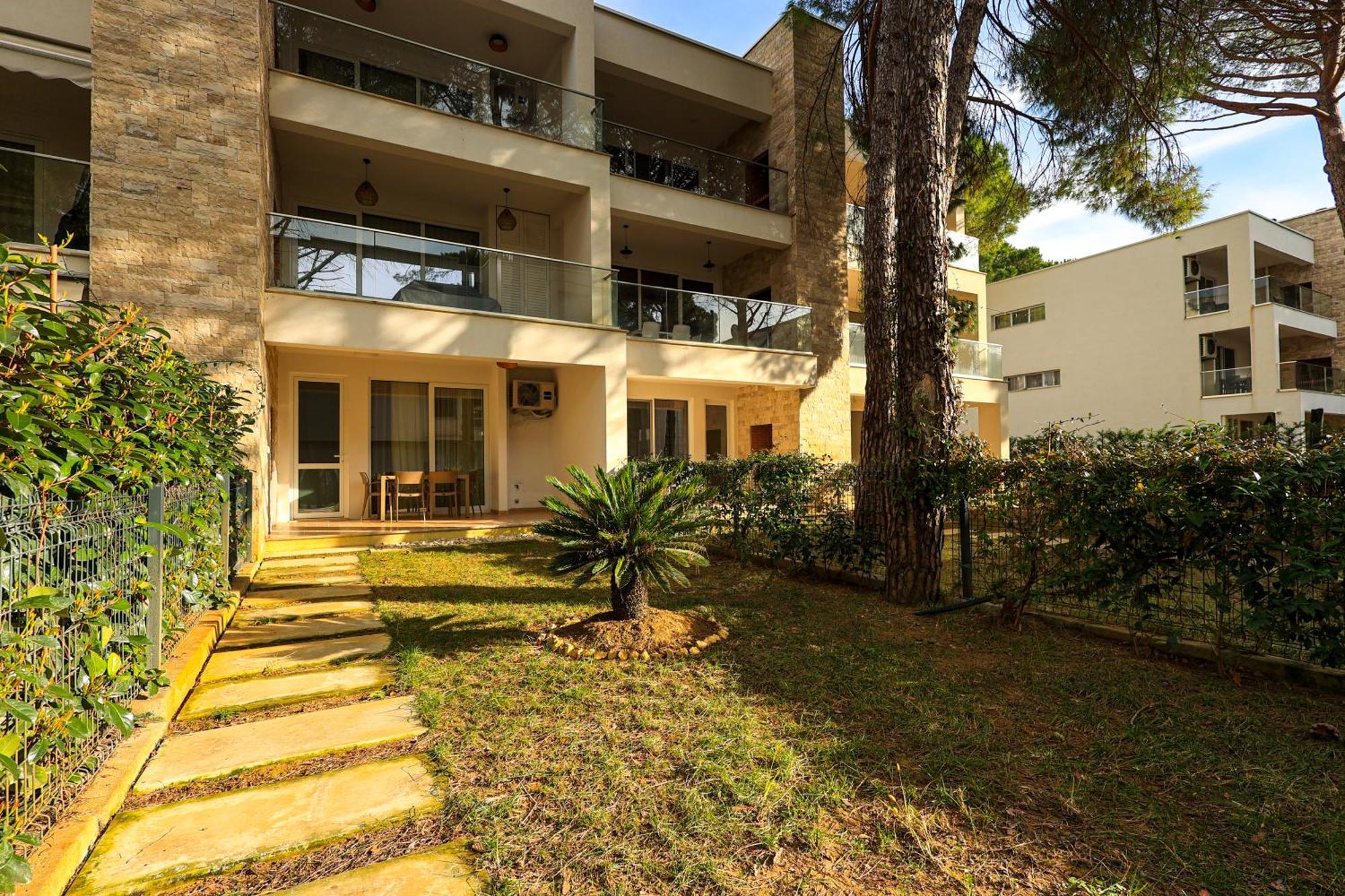 Sanpietro Vacation Rentals Plazhi San Pietro Eksteriør bilde