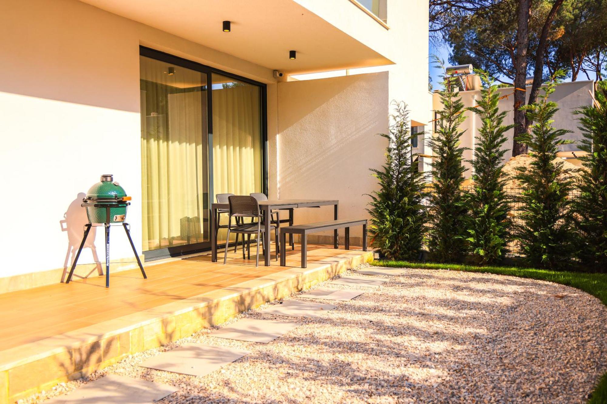 Sanpietro Vacation Rentals Plazhi San Pietro Eksteriør bilde