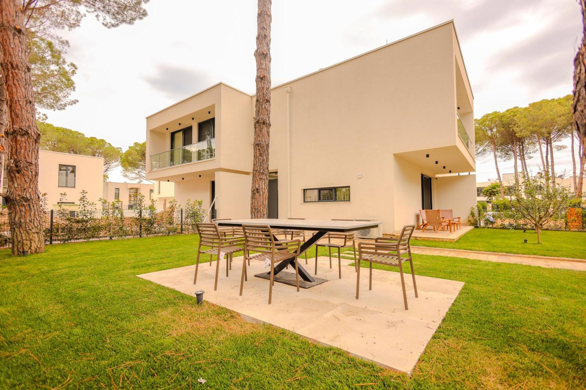 Sanpietro Vacation Rentals Plazhi San Pietro Eksteriør bilde